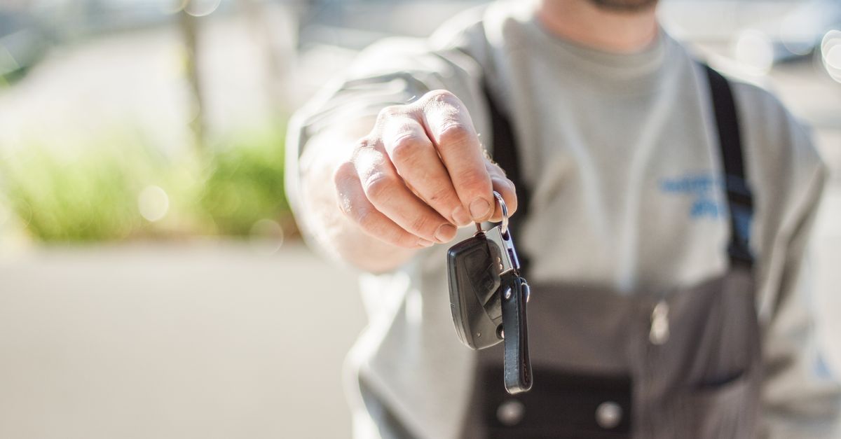Nissan car key fob — Sugar Hill Locksmith